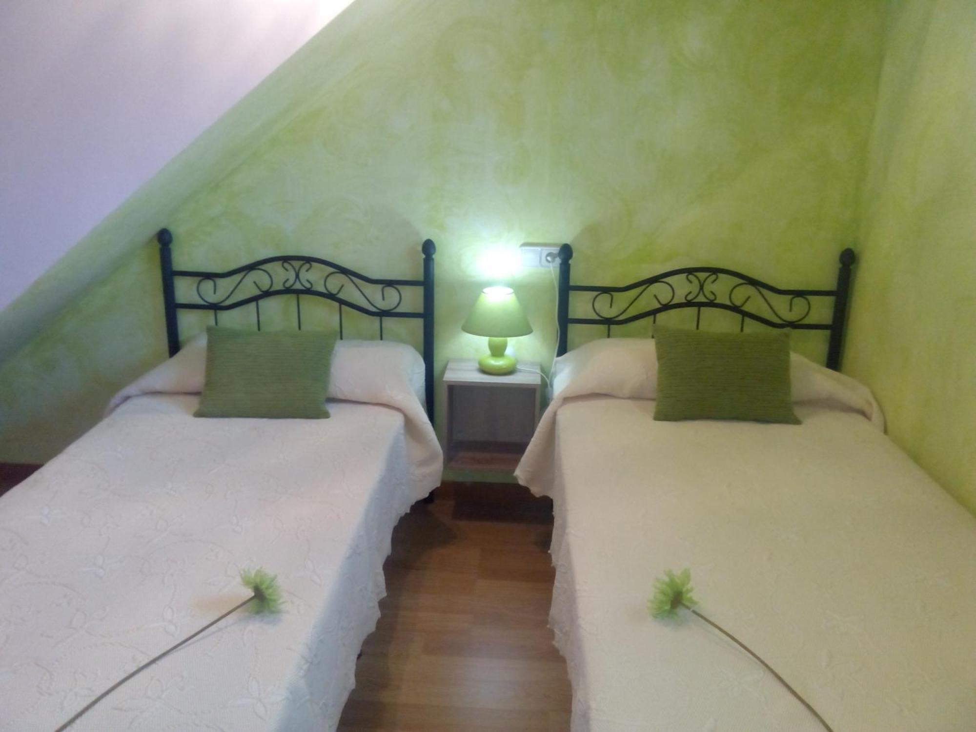 Hostal Casa Javier Rodellar Habitación foto