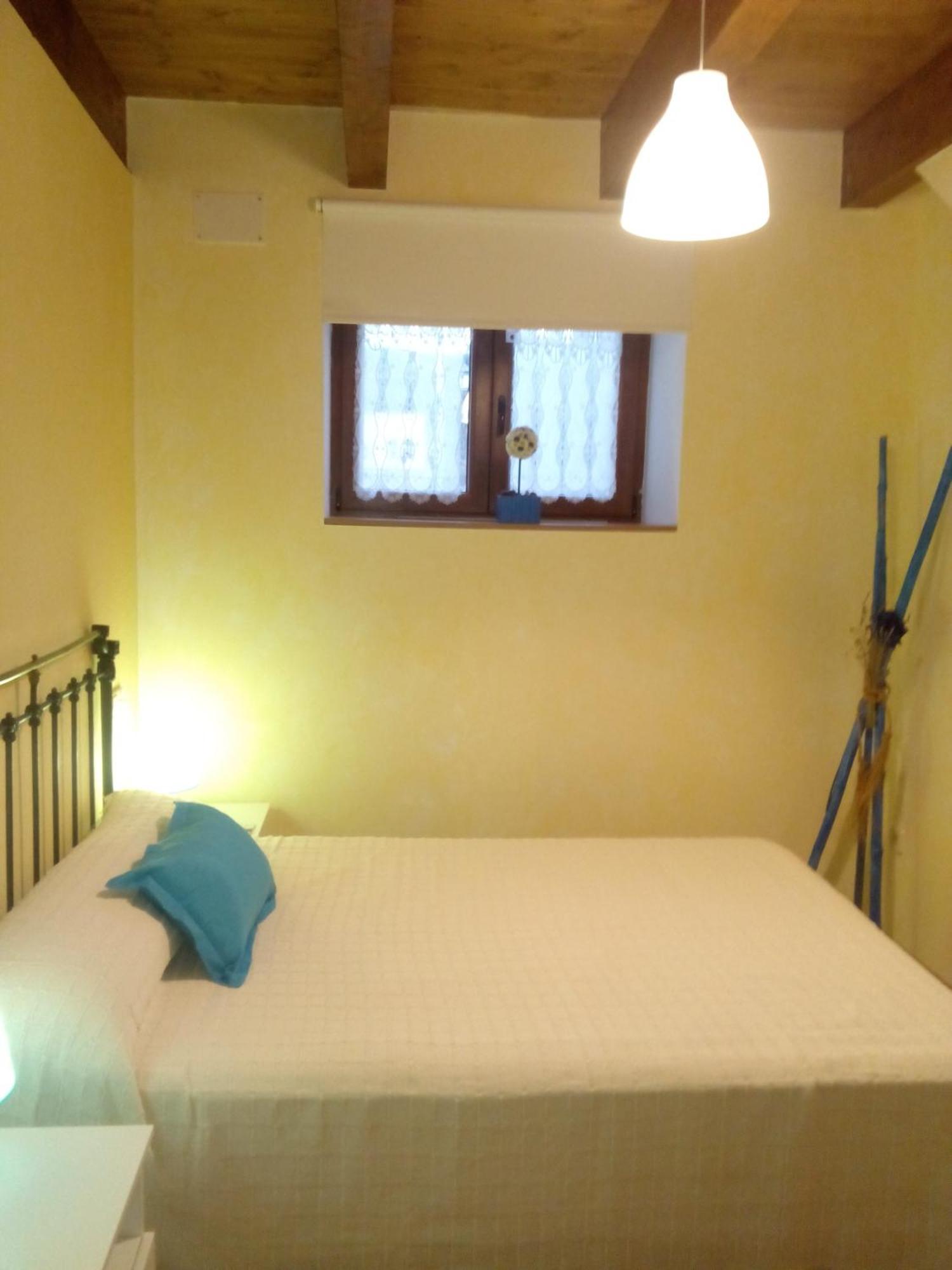 Hostal Casa Javier Rodellar Habitación foto
