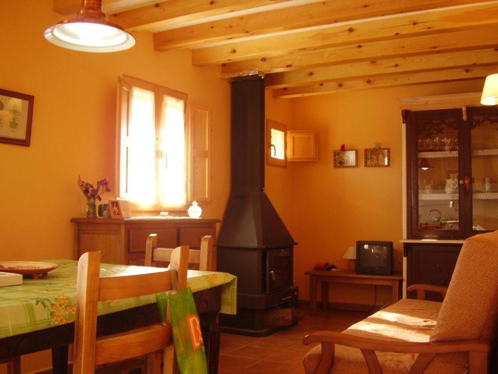 Hostal Casa Javier Rodellar Habitación foto